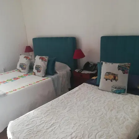 Cristo Rei Hotel *